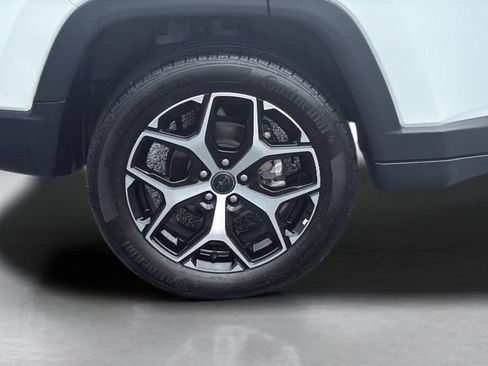 Used 2025 Jeep Compass Limited AWD/4WD image 23