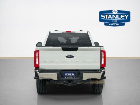 Used 2025 Ford F250 XLT w/ FX4 Off-Road Package AWD/4WD image 6
