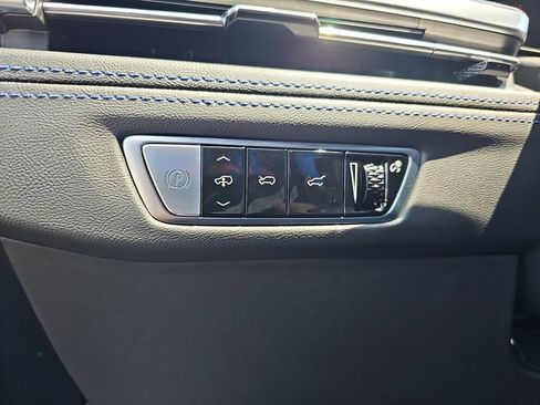 New 2026 Cadillac Escalade IQ Sport 1 w/ LPO, ONYX Package image 28