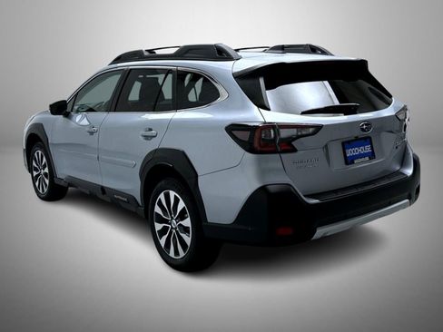 Used 2025 Subaru Outback Limited image 7