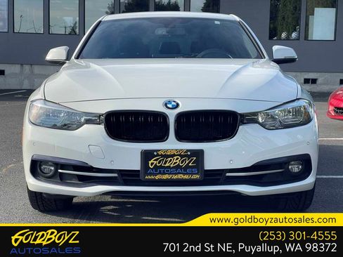 Used 2017 BMW 330i Sedan RWD image 9