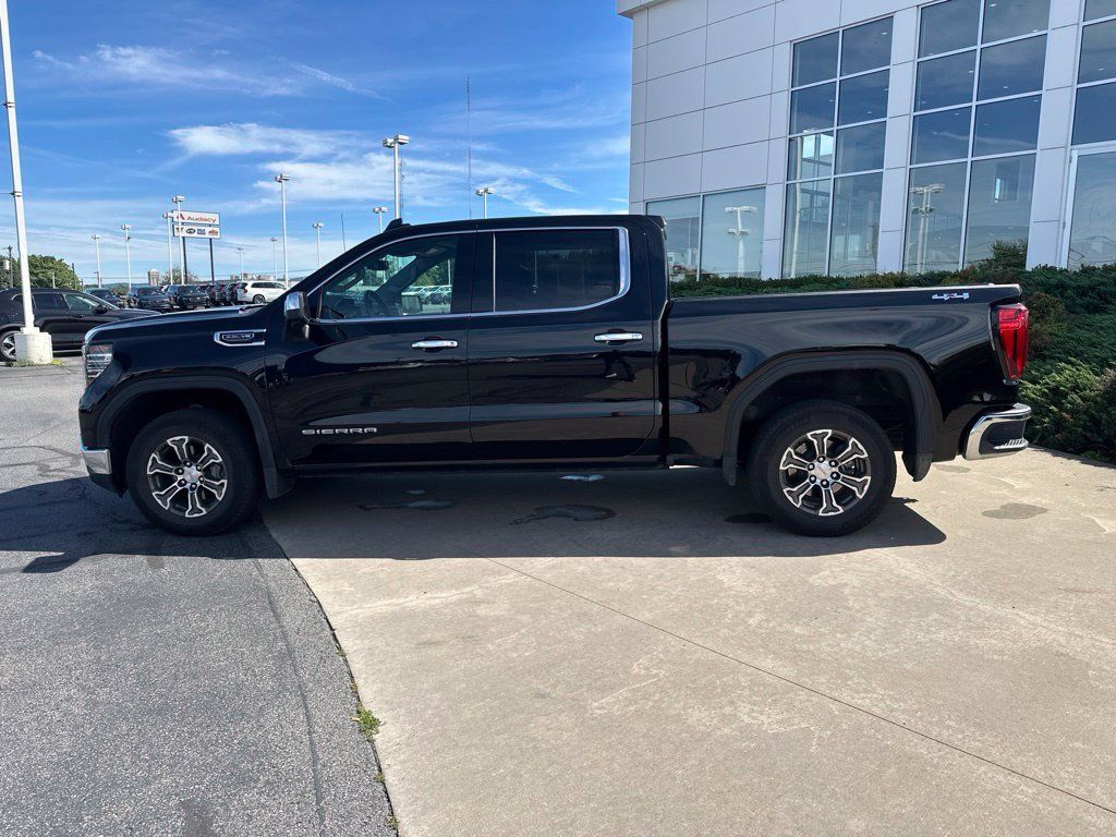 Used 2026 GMC Sierra 1500 SLT AWD/4WD image 8