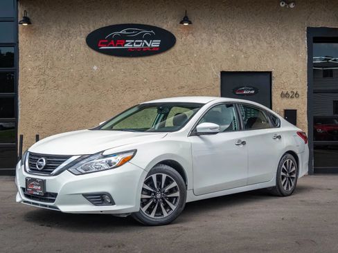 Used 2018 Nissan Altima 2.5 SL FWD image 9