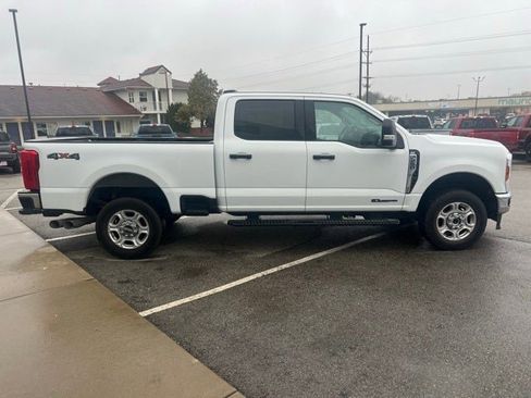 Used 2025 Ford F250 XLT image 7