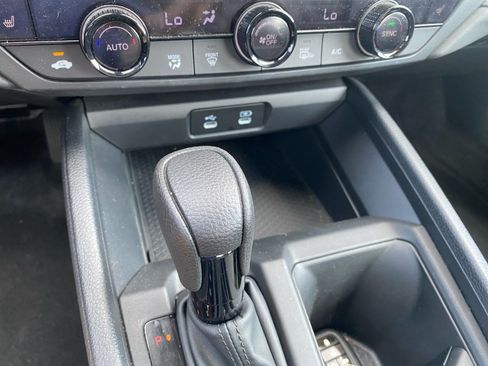 Certified 2024 Honda Accord EX image 22