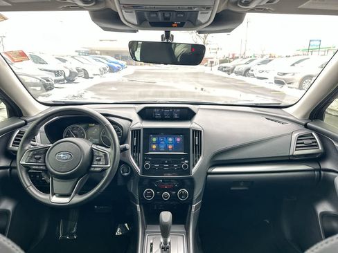 Used 2023 Subaru Forester Premium image 20