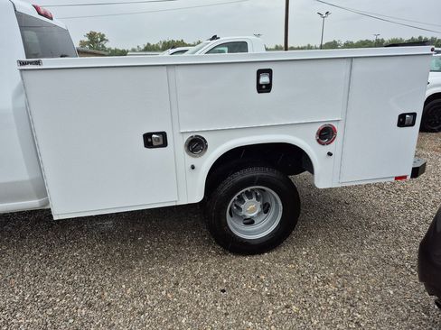 New 2025 Chevrolet Silverado 3500 W/T w/ WT Convenience Package image 6