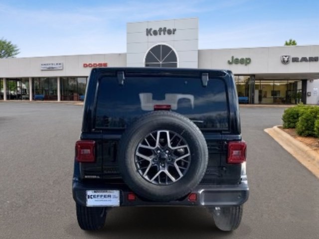 New 2026 Jeep Wrangler Unlimited Sahara AWD/4WD image 5