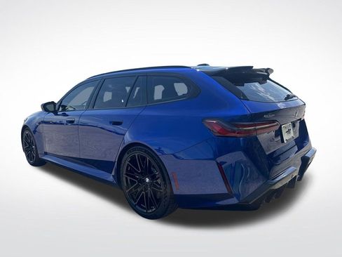 New 2026 BMW M5 Touring AWD/4WD image 5