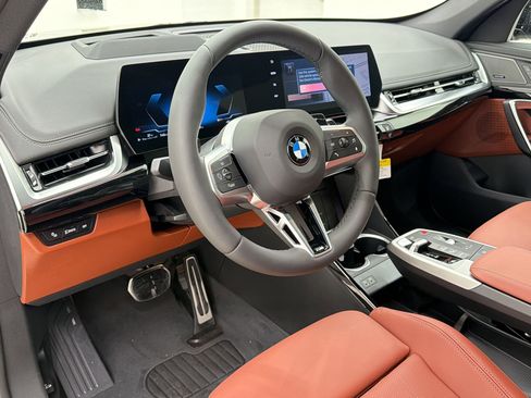 New 2026 BMW X1 xDrive28i w/ Technology Package AWD/4WD image 4