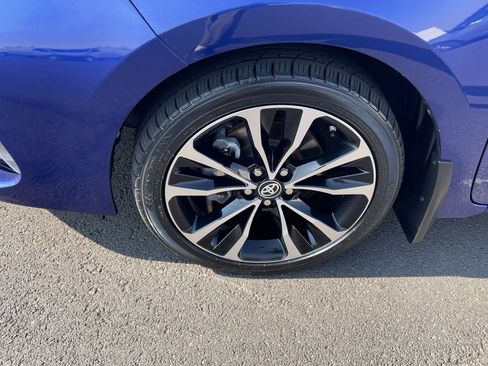 Used 2017 Toyota Corolla XSE w/ Carpet Mat Package (TMS) FWD image 9