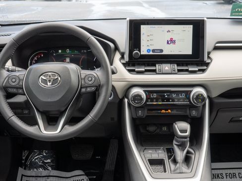 Used 2024 Toyota RAV4 XLE Premium FWD image 14
