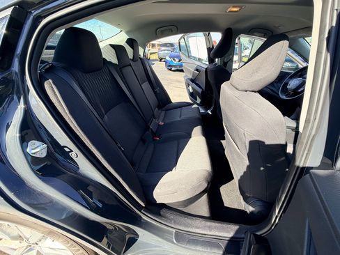 Used 2025 Toyota Camry LE image 16