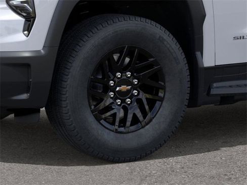 New 2026 Chevrolet Silverado EV LT w/ Plus Package image 9