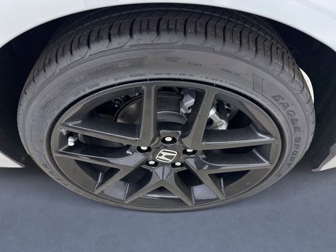 Used 2025 Honda Civic Sport image 20