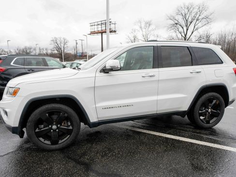 Used 2016 Jeep Grand Cherokee Limited image 3