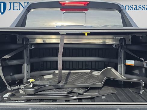 New 2026 Hyundai Santa Cruz SEL FWD image 8