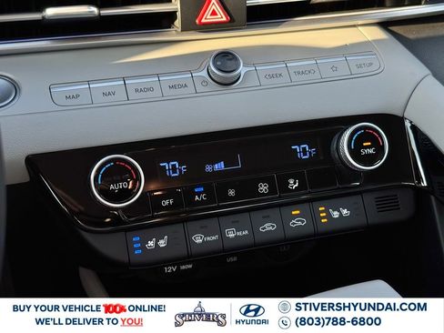Certified 2025 Hyundai Elantra Limited w/ Cargo Package image 39