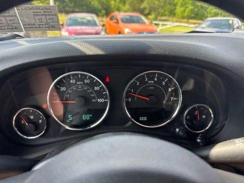 Used 2017 Jeep Wrangler Unlimited Sport AWD/4WD image 20