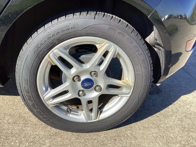 Used 2018 Ford Fiesta SE w/ Cold Weather Package FWD image 7