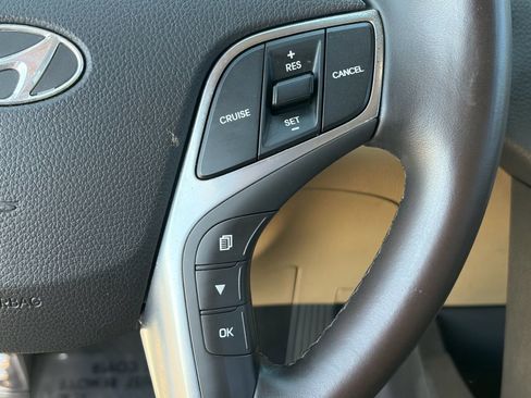 Used 2016 Hyundai Azera FWD image 13