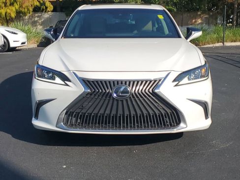 Used 2019 Lexus ES 350 image 8