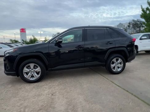 Used 2024 Toyota RAV4 XLE FWD image 3