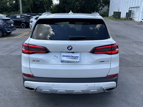 Used 2022 BMW X5 xDrive40i w/ Executive Package AWD/4WD image 9