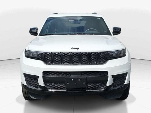 Used 2024 Jeep Grand Cherokee L Laredo AWD/4WD image 12