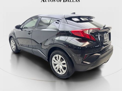 Used 2021 Toyota C-HR LE FWD image 9