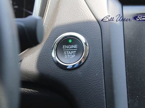 Used 2020 Ford Fusion SE w/ Equipment Group 151A FWD image 22