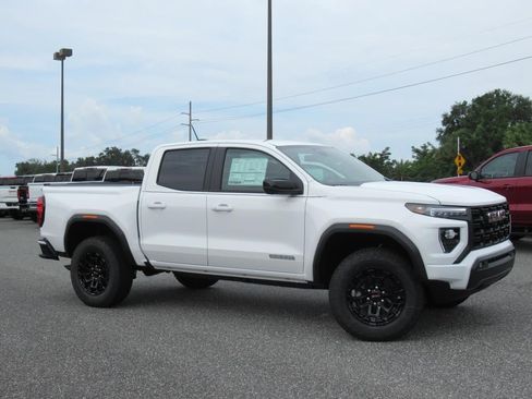 New 2026 GMC Canyon Elevation w/ Convenience Package image 2