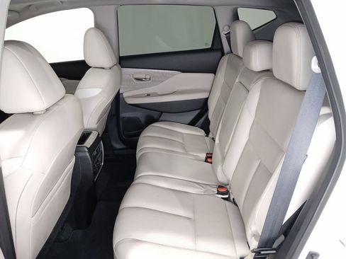 Used 2023 Nissan Murano SL w/ SL Moonroof Package AWD/4WD image 12