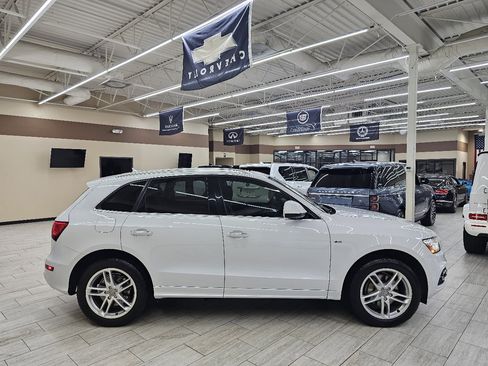 Used 2016 Audi Q5 3.0T Premium Plus w/ Technology Package image 6