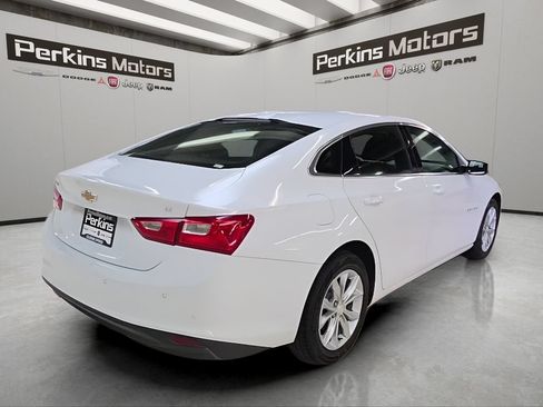 Used 2025 Chevrolet Malibu LT FWD image 5