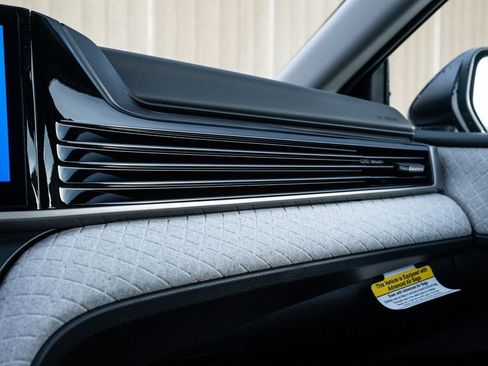 New 2026 Toyota Camry XLE image 34