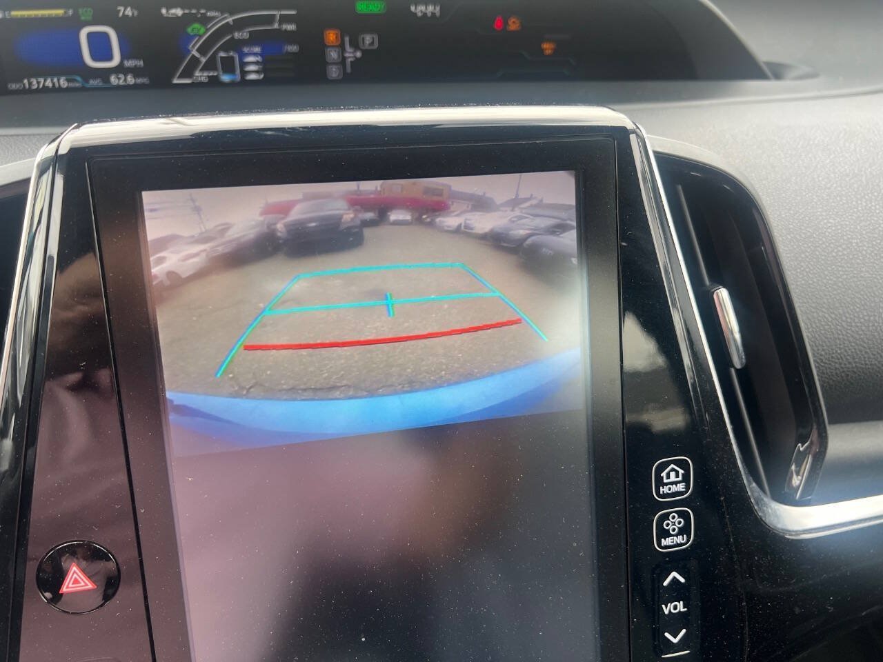 Used 2017 Toyota Prius Prime Premium FWD image 17