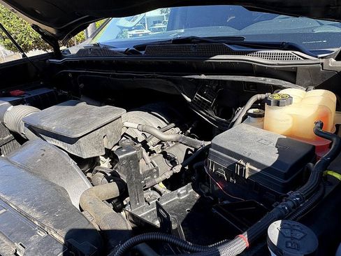 Used 2020 Chevrolet Silverado 2500 Custom w/ Custom Convenience Package image 26