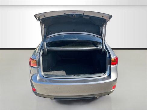 Used 2017 Lexus IS 200t image 25