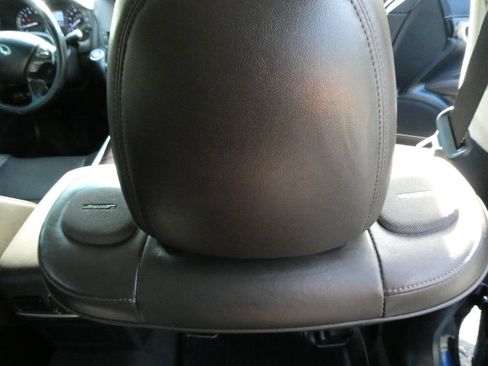 Used 2016 INFINITI Q70 L 3.7 w/ Deluxe Touring Package AWD/4WD image 34