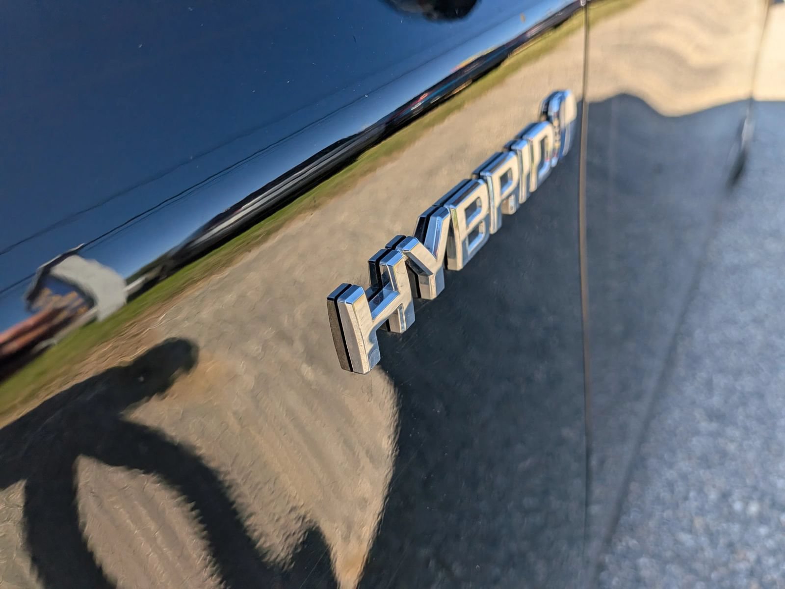 Used 2014 Toyota Prius Two FWD image 12