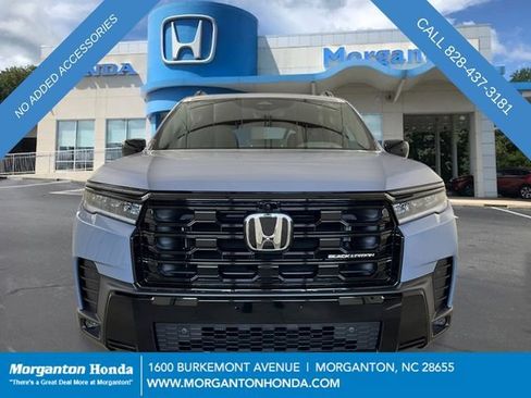 New 2026 Honda Pilot Black Edition image 11