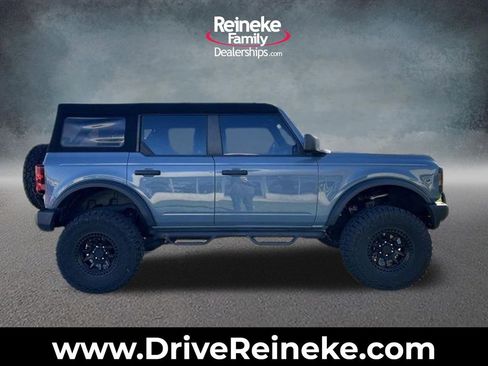 Used 2023 Ford Bronco 4-Door image 1