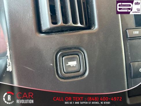 Used 2020 Chevrolet Express 2500 w/ Driver Convenience Package RWD image 21