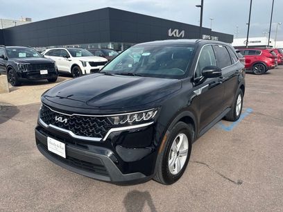 Used 2023 Kia Sorento LX
