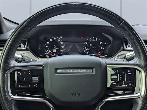 Used 2021 Land Rover Range Rover Velar R-Dynamic S image 33
