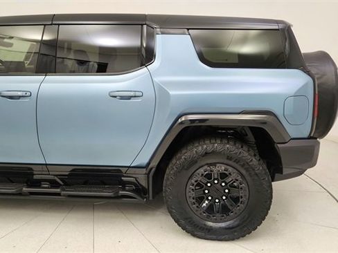 Used 2024 GMC Hummer EV 3X w/ Omega Edition image 10