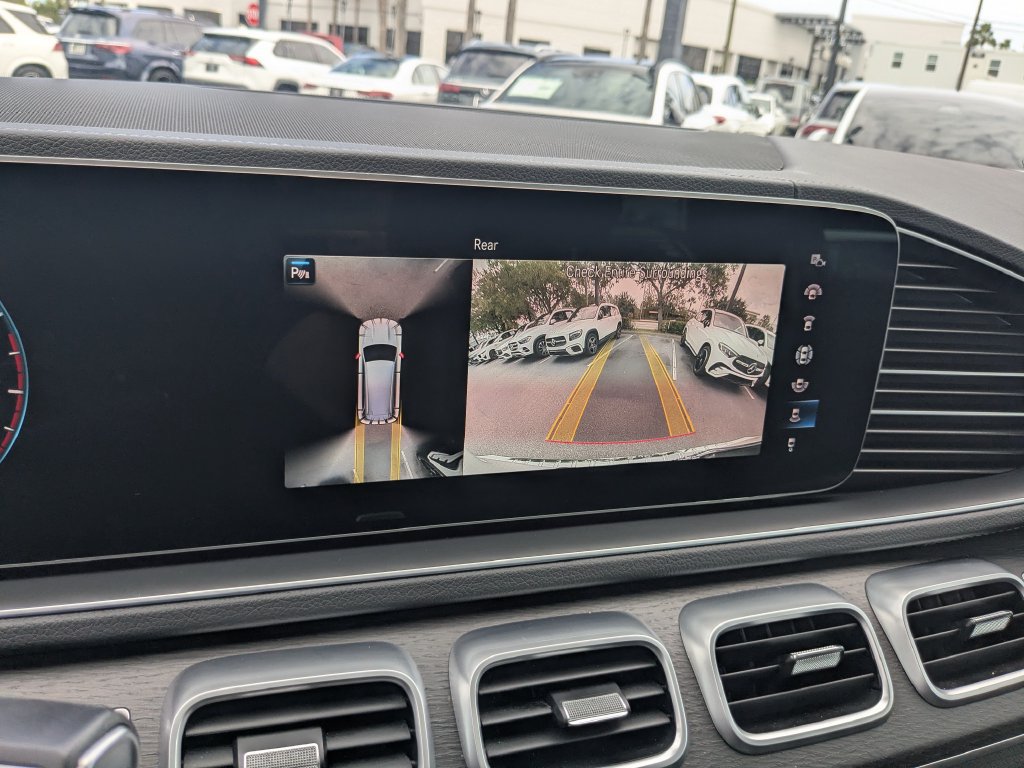 Certified 2022 Mercedes-Benz GLS 450 4MATIC image 10