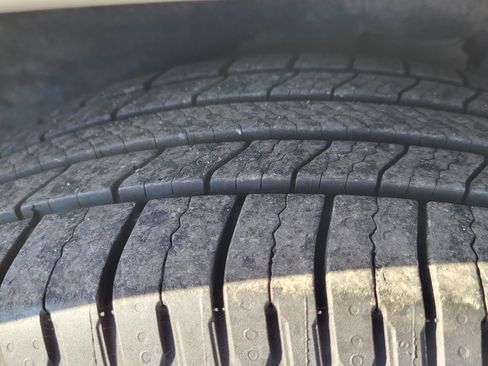 Used 2022 Chevrolet Equinox LS w/ LS Convenience Package image 32