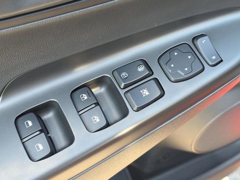 Used 2021 Hyundai Kona SEL w/ Cargo Package image 23